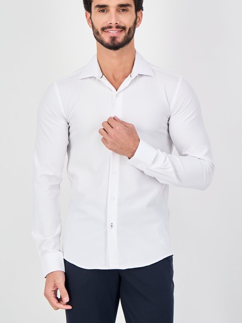 Eddie Bauer Men Slim Fit Solid Long Sleeve Dress Shirt S 14-14.5 32/33 White